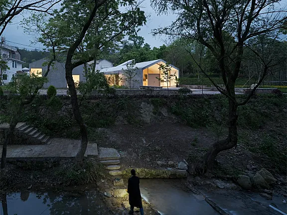 王户村村民之家：自然原型的延续与重构 / 浙江大学建筑设计研究院