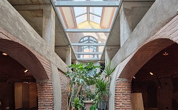 浦东红窑保留再利用改造设计 / 合尘建筑